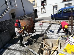 Cementando